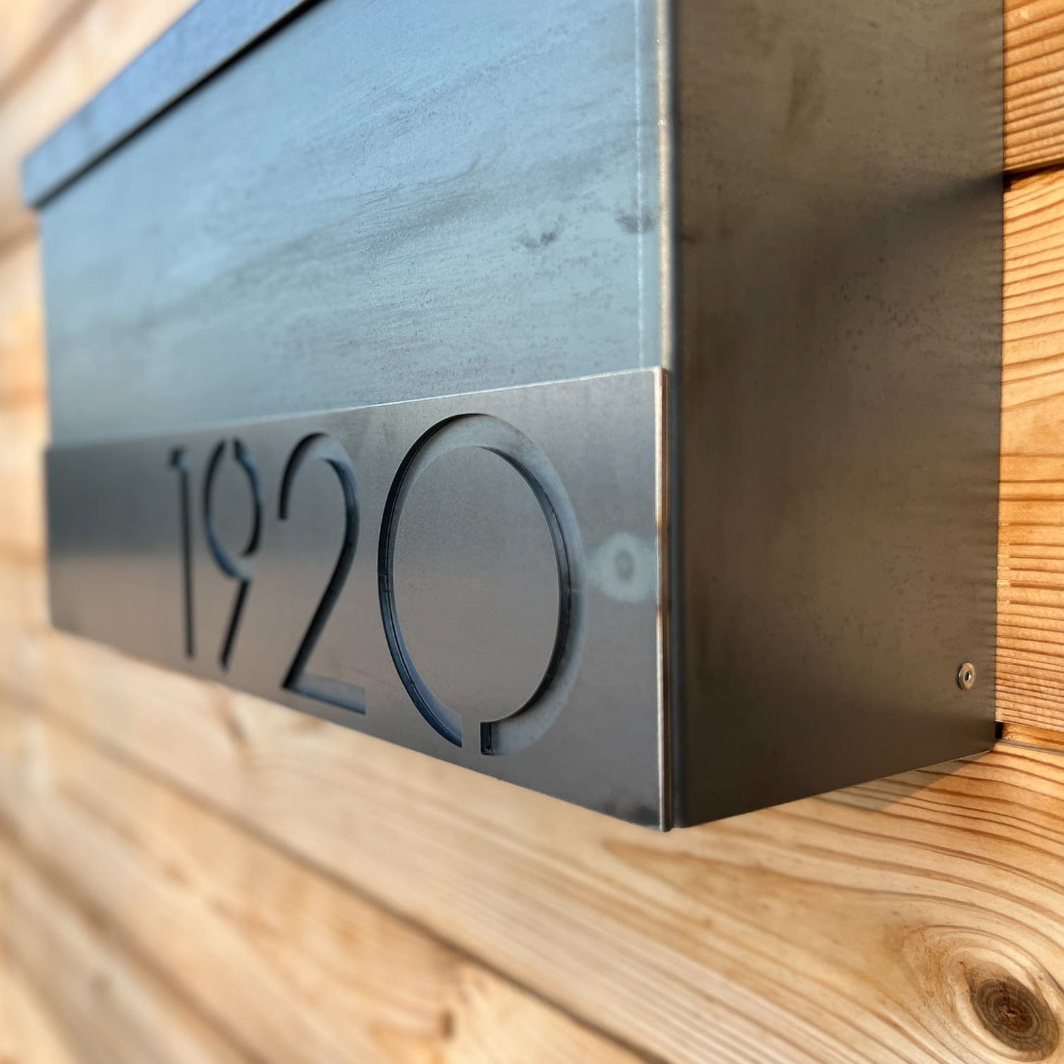 Bold MFG & Supply Mailbox Hyde Park Mailbox - Custom