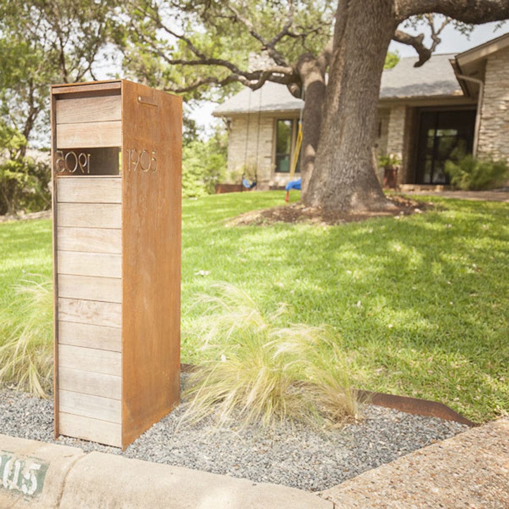 Custom Mailbox Overland Bold MFG