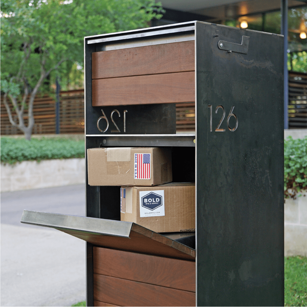 アメリカンカントリー  MAILボックス Stratford Parcel Mailbox – Bold MFG & Supply