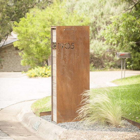 Custom Mailbox Overland Bold MFG