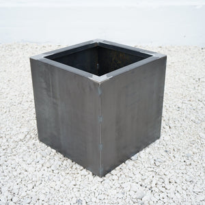 Bold MFG & Supply Planters Oakmont Steel Planters - Cube